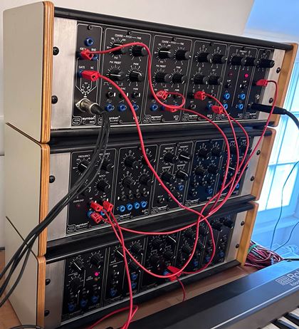 Synton-Series 3000 modular, three cases